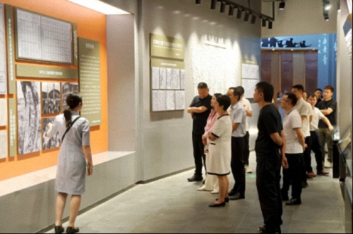 【班级活动】寻脉德安，传承力量——江财新商界91班走进德安企业与文化圣地696.jpg