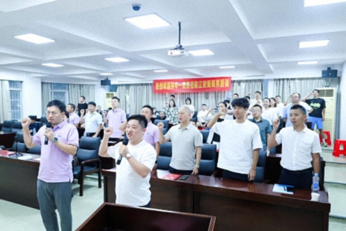 【中心动态】江西财大新商界93班、95班《战略顶层设计》课程暨班委受聘仪式1059.jpg