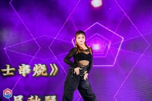 【班级活动】“策马逐光·九伍同行”——江西新商界95班2026年新春年会圆满举行1455.jpg 【班级活动】“策马逐光·九伍同行”——江西新商界95班2026年新春年会圆满举行1455.jpg