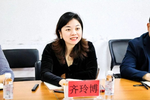 【中心动态】江西新商界总裁5班校友刘春荠到访EDP中心座谈交流254.jpg